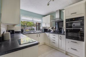 Photo 8- click for photo gallery